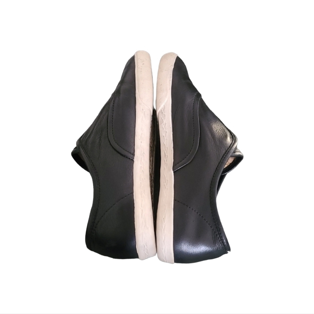 FRYE Mindy Black Leather Sneakers Flats 7 Slip On Minimalist Fashion Industrial - Picture 8 of 16
